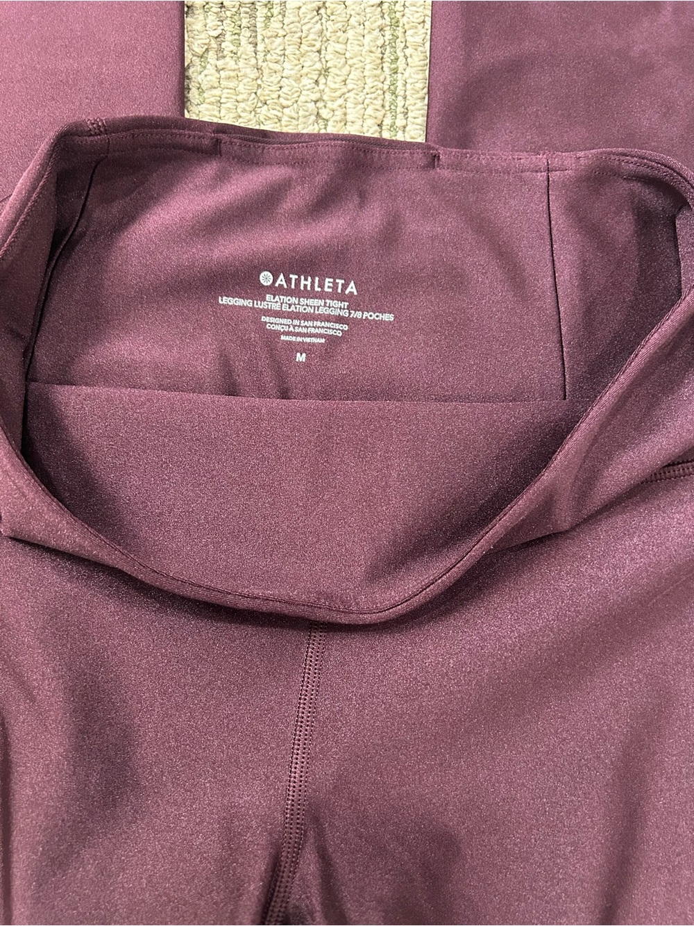 Athleta NWOT Elation Ultra High Rise 7/8 Legging size M - Picture 7 of 7